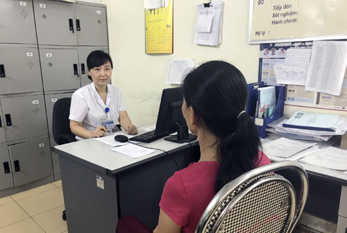 Thắp lửa cho bệnh nhân nhiễm 'H'