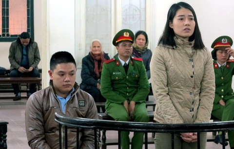 Những 'hot girl' sa chân vào ma tuý